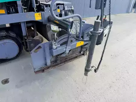 Adoquines de ruedas 2016 VÖGELE SUPER 1300-3i (18)