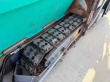Adoquines de ruedas 2016 VÖGELE SUPER 1300-3i (33)