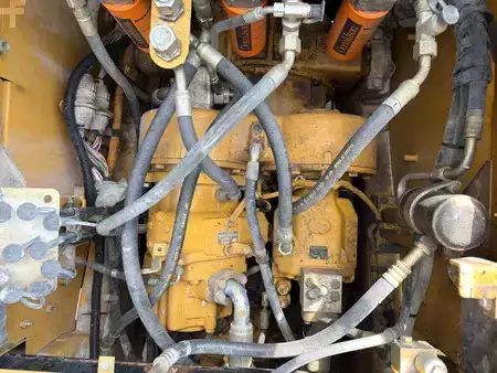 Wheel Loaders 2007 Caterpillar 988H (14)
