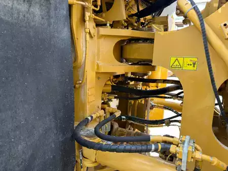 Wheel Loaders 2007 Caterpillar 988H (36)