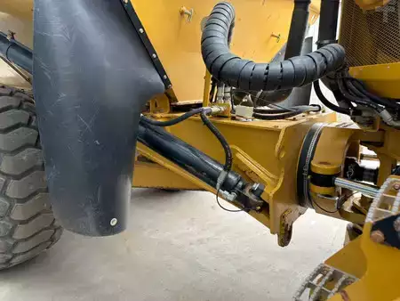 Kink Dumprar 2014 Caterpillar 730C (14)