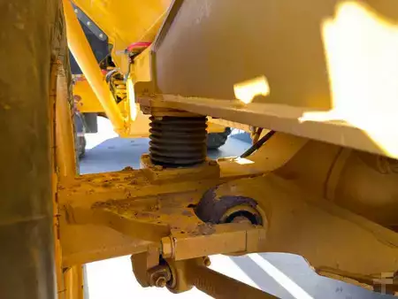 Leddumper / dumpere 2014 Bell B25E (14)