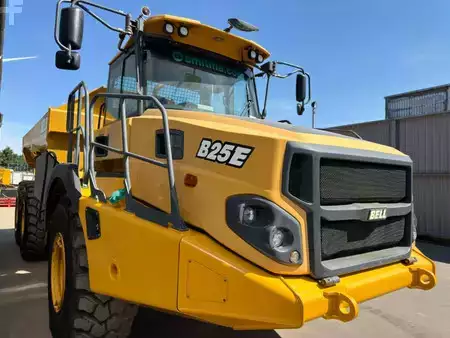 Leddumper / dumpere 2014 Bell B25E (27)