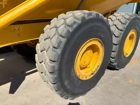 Leddumper / dumpere 2014 Bell B25E (37)