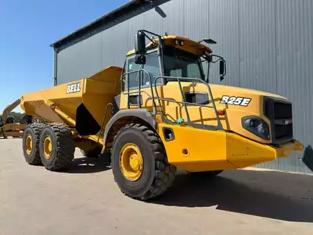 Leddumper / dumpere 2014 Bell B25E (4)