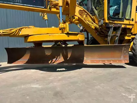 Równiarki 1998 Caterpillar 120H - CE (11)