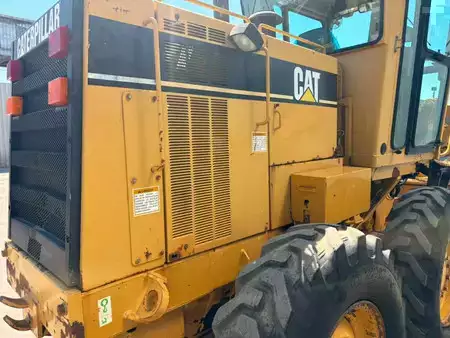 Równiarki 1998 Caterpillar 120H - CE (17)