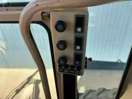 Równiarki 1998 Caterpillar 120H - CE (24)