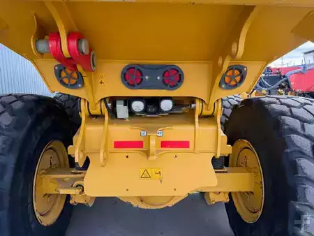 Zalomené klouby-dampry  2014 Bell B25E - 1735 HOURS! (30)