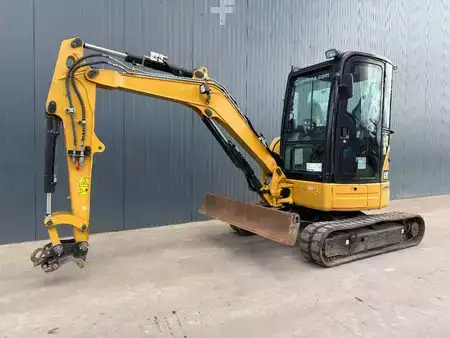mini escavadeira 2018 Caterpillar 303.5E CR (1)
