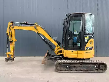 mini escavadeira 2018 Caterpillar 303.5E CR (2)