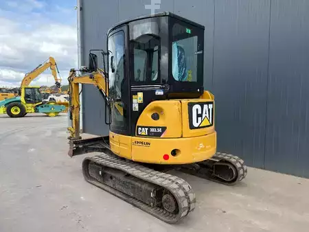 mini escavadeira 2018 Caterpillar 303.5E CR (3)