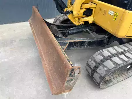 mini escavadeira 2018 Caterpillar 303.5E CR (6)