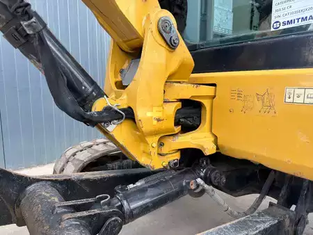 mini escavadeira 2018 Caterpillar 303.5E CR (7)