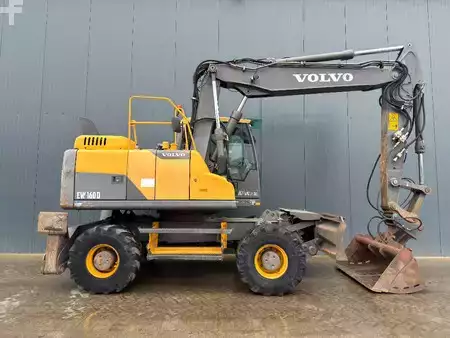 Escavatori gommati 2012 Volvo EW160D (15)