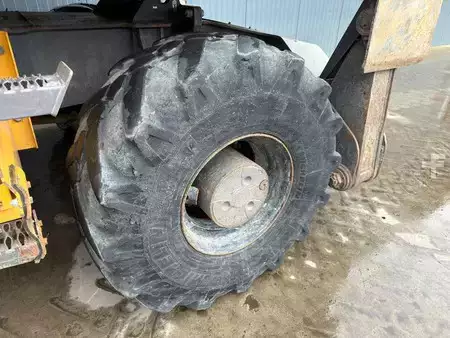 Escavatori gommati 2012 Volvo EW160D (28)