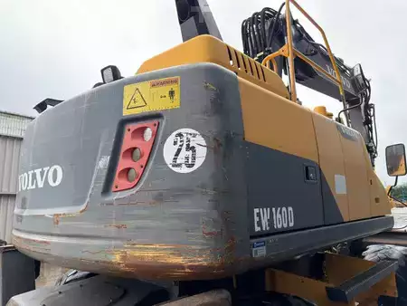 Escavatori gommati 2012 Volvo EW160D (39)