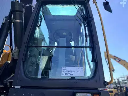 Pelle sur pneus 2014 Volvo EW180D (22)