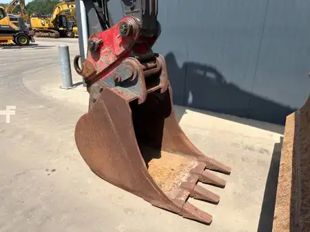 Excavadoras de cadenas 2010 Volvo ECR145CL VA (13)