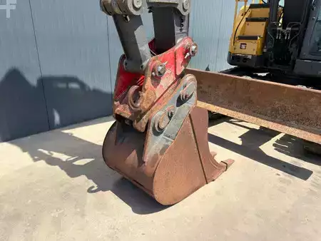 Excavadoras de cadenas 2010 Volvo ECR145CL VA (14)