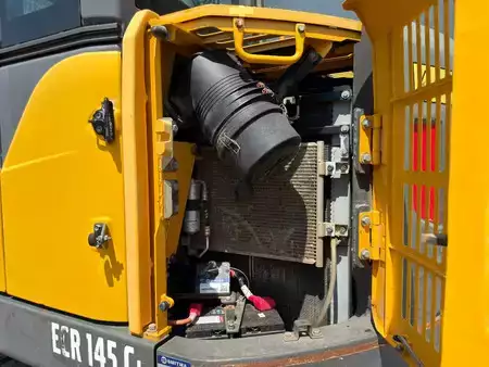 Excavadoras de cadenas 2010 Volvo ECR145CL VA (19)