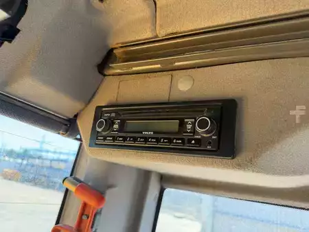 Excavadoras de cadenas 2010 Volvo ECR145CL VA (39)