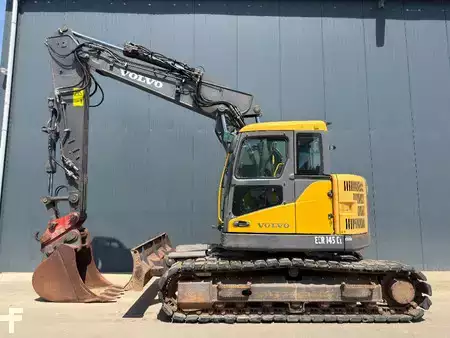 Excavadoras de cadenas 2010 Volvo ECR145CL VA (5)
