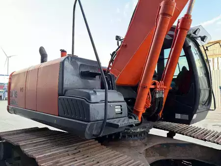 Hydraulic Excavators 2016 Hitachi ZX250LC-5B Long reach (15)