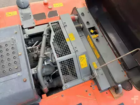 Hydraulic Excavators 2016 Hitachi ZX250LC-5B Long reach (23)