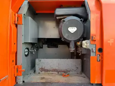 Hydraulic Excavators 2016 Hitachi ZX250LC-5B Long reach (30)