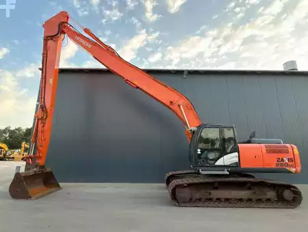 Hydraulic Excavators 2016 Hitachi ZX250LC-5B Long reach (6)