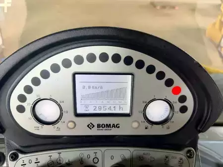 Rolos em tandem 2016 BOMAG BW161AD-5 (4)