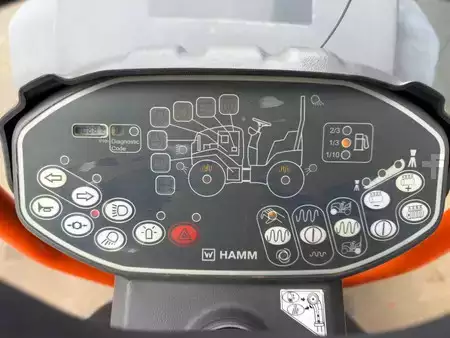 Walce gładkie 2017 Hamm HD12 VV (20)