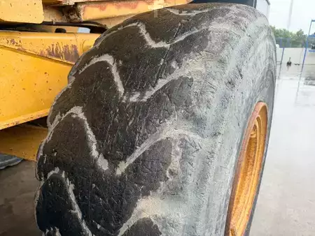 Kink Dumprar 2006 Caterpillar 735 (18)
