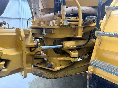 Kink Dumprar 2006 Caterpillar 735 (22)