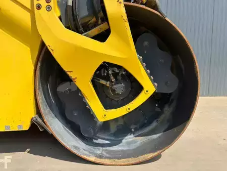 Tandemruller 2019 BOMAG BW161ADO-5 (20)