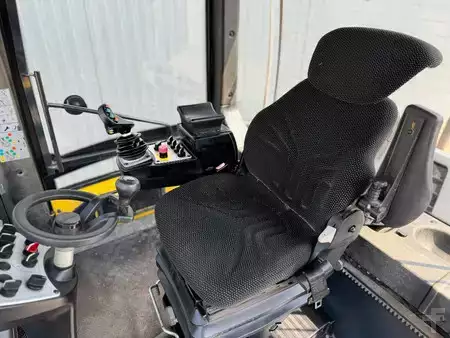 Tandemruller 2019 BOMAG BW161ADO-5 (32)