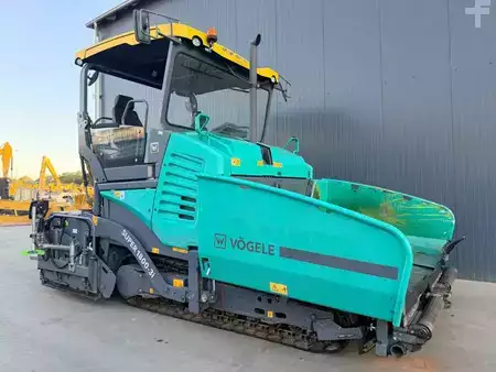 Radfertiger 2019 VÖGELE SUPER 1800-3i (3)