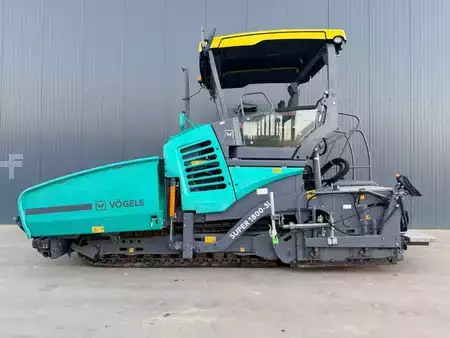 Radfertiger 2019 VÖGELE SUPER 1800-3i (5)
