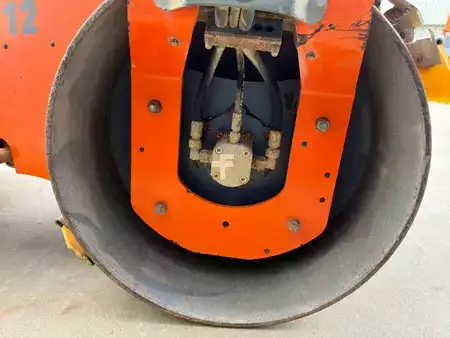 Walce gładkie 2017 Hamm HD12 VV (11)