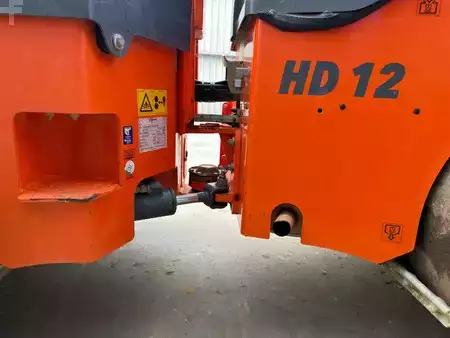 Walce gładkie 2017 Hamm HD12 VV (11)