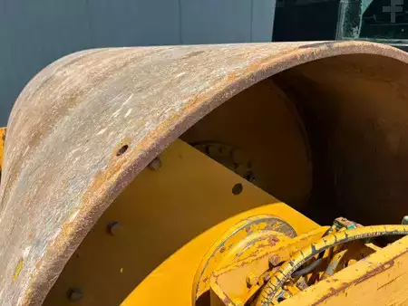 Tandemové válce 2002 Caterpillar CS563D (14)