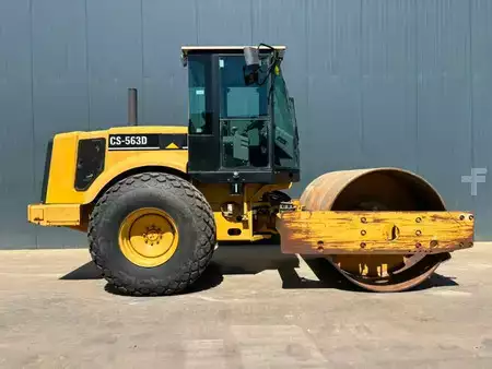 Tandemové válce 2002 Caterpillar CS563D (6)