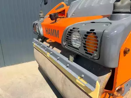 Walce gładkie 2016 Hamm HD+ 110i (13)