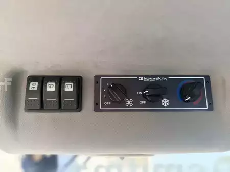 Walce gładkie 2016 Hamm HD+ 110i (26)