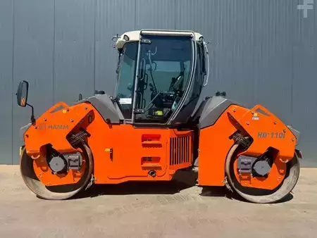 Walce gładkie 2016 Hamm HD+ 110i (5)