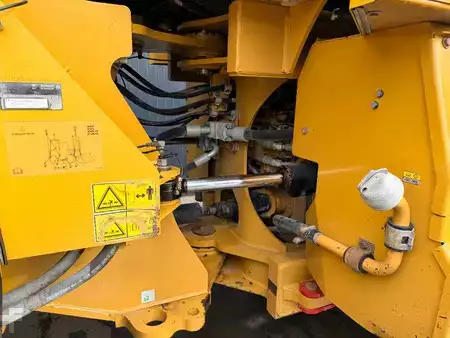 Chargeuse sur pneus 2015 Caterpillar 966M (18)