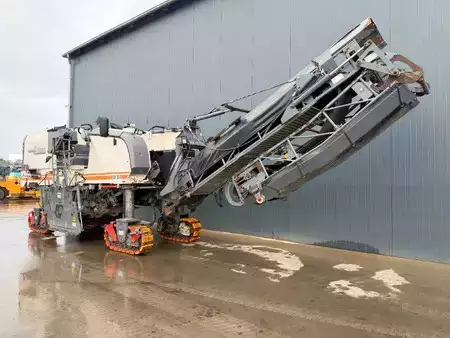 Frézka za studena 2012 WIRTGEN W 150 (2)