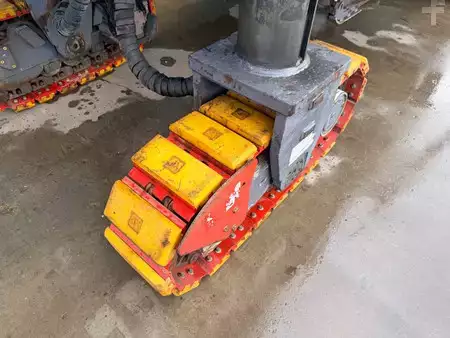 Frézka za studena 2012 WIRTGEN W 150 (29)