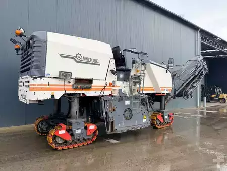 Frézka za studena 2012 WIRTGEN W 150 (4)